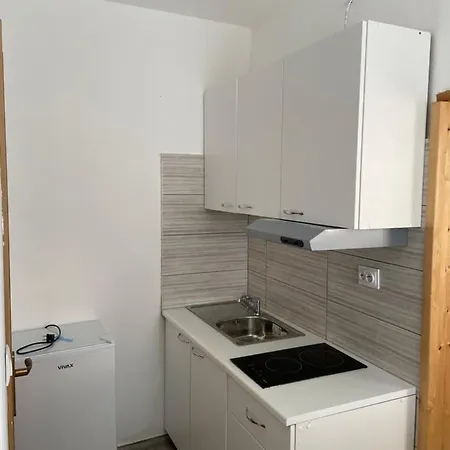 Studio-apartman Aurora Appartement *